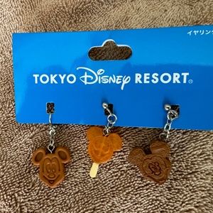 Mickey food  Clip Earrings from Disney TOKYO DISNEYLAND Brand New
